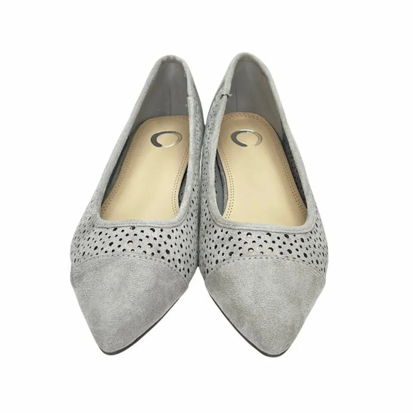 Journee Collection Finnola Grey Perforated Womens Wedge Pumps Size 8M - Picture 6 of 12